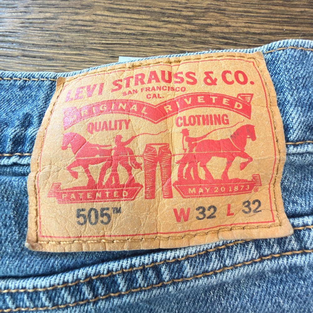 Levis 505 Regular Fit Straight Leg Jeans Mens W32 L32 Medium Wash Blue Denim - Picture 8 of 11